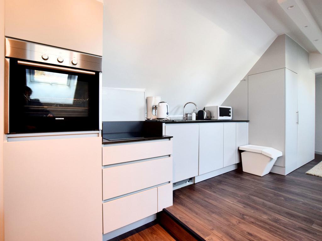 Modern And Cozy Studio In A Former Coach House Robertville Exterior photo
