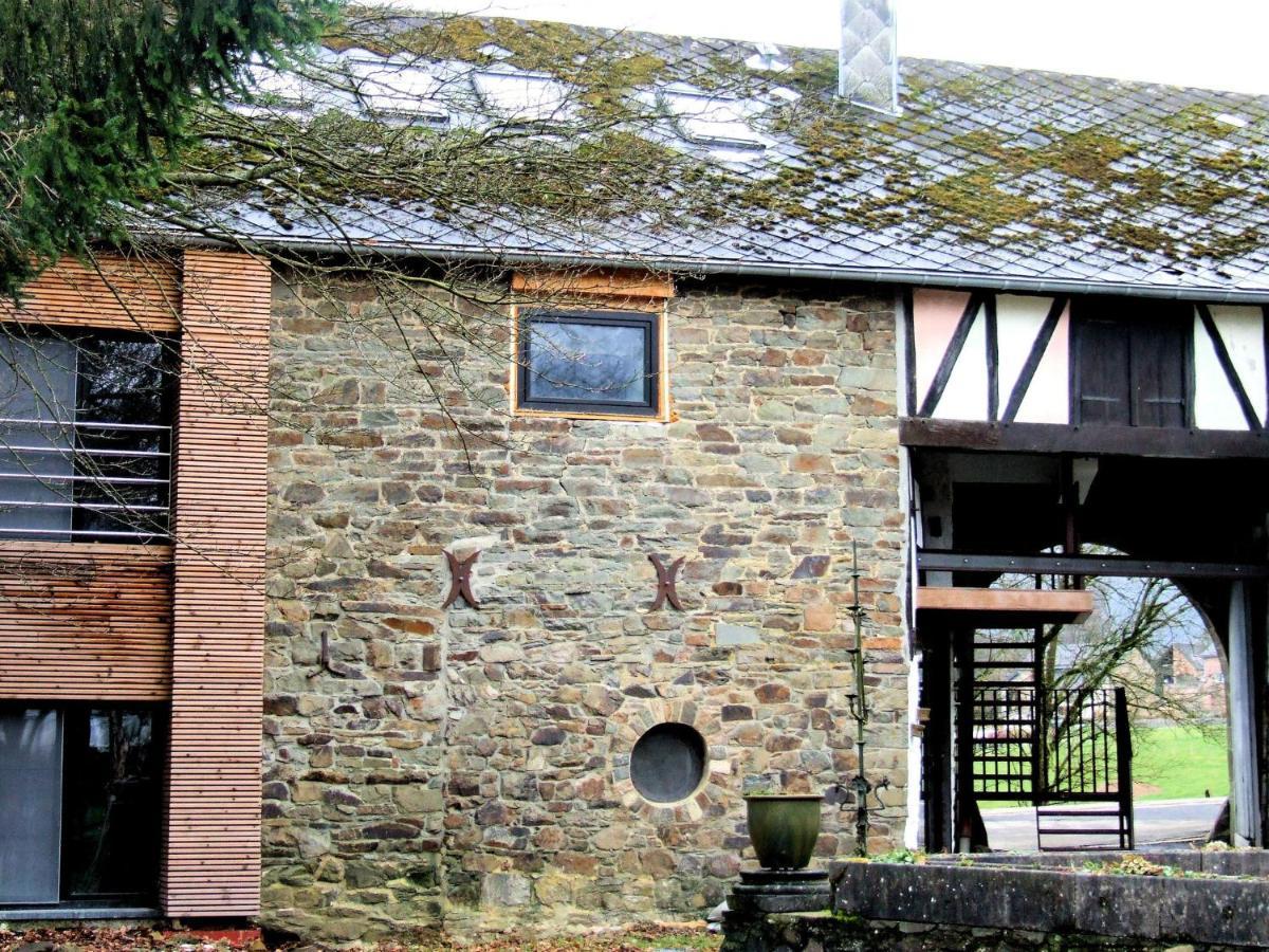 Modern And Cozy Studio In A Former Coach House Robertville Exterior photo